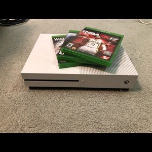 Xbox One S